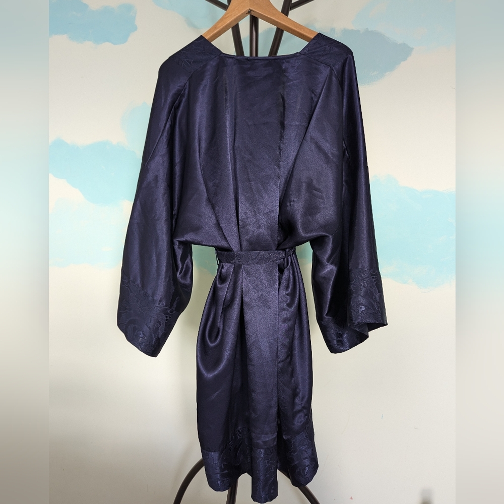 Original Owner - Vintage Victoria's Secret purple robe - size OS - Picture 3 of 4